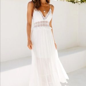 BEFORE ANYONE ELSE MAXI DRESS WHITE- Hello Molly, Size XS